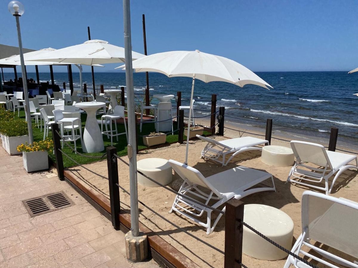 La Locanda Del Mare Valledoria  Exteriör bild